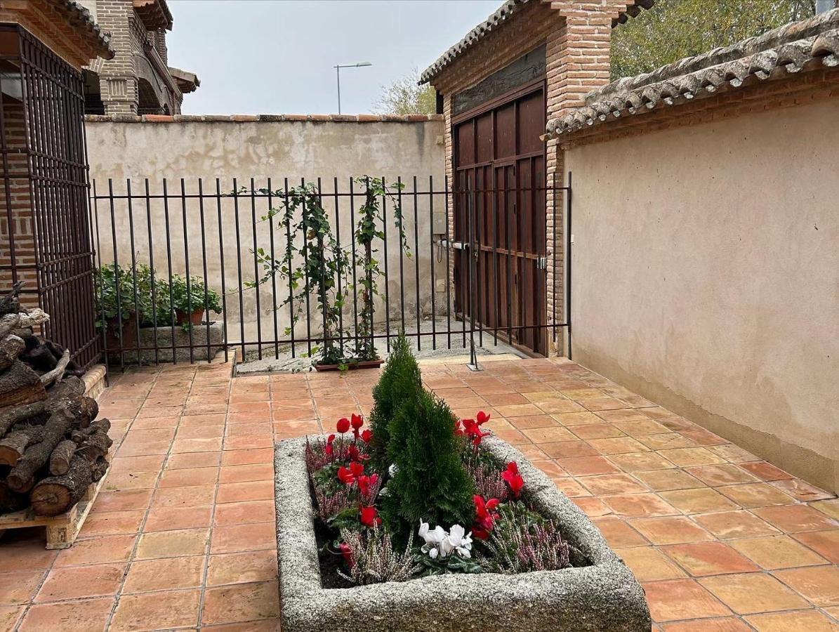 La Flor Del Granado Villa Torrijos Eksteriør billede